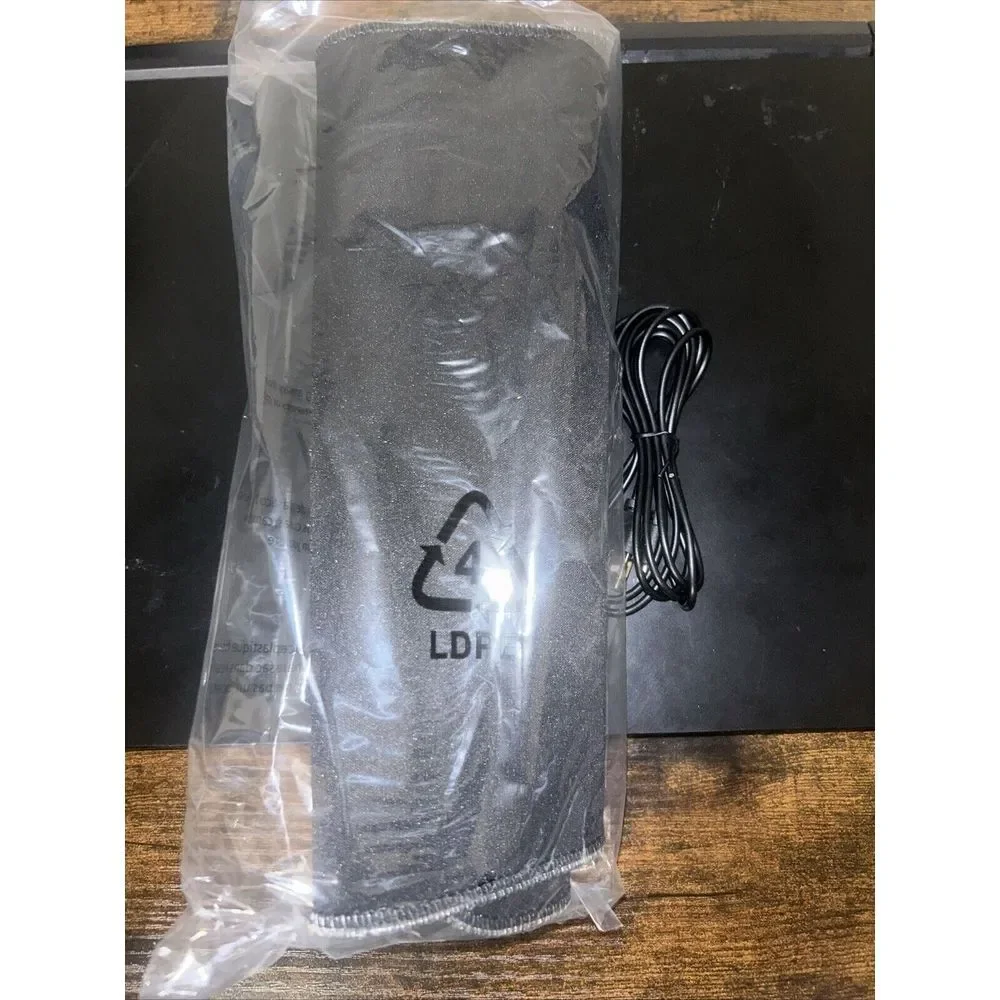7 Color Modes GAMEPRO LED MOUSE PAD, USB Connector, 10.25 x 13.5 inches